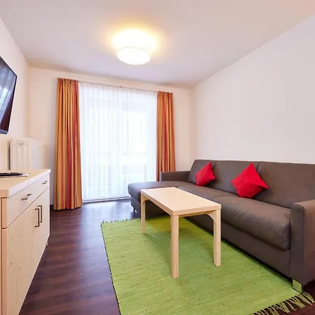 Hotel Zum Turm - Und Gaestezimmer Oberammergau