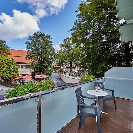 Zum Turm - Und Gaestezimmer Appartement *