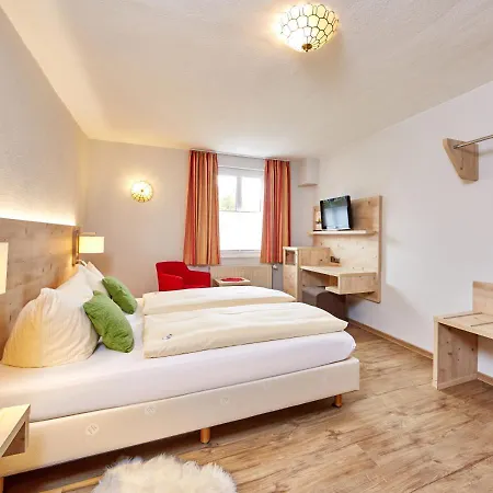 Zum Turm - Und Gaestezimmer Appartement