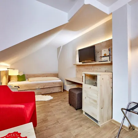Zum Turm - Und Gästezimmer