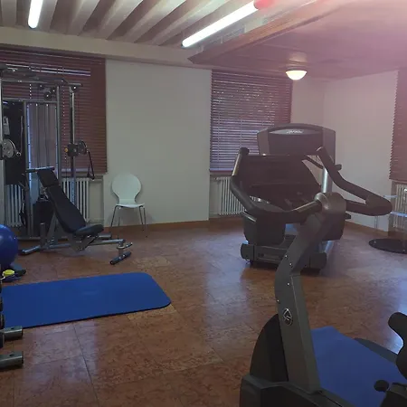 Zum Turm - Und Gaestezimmer Appartement Oberammergau