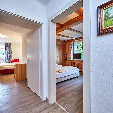 Apartamento Zum Turm - Und Gaestezimmer Oberammergau