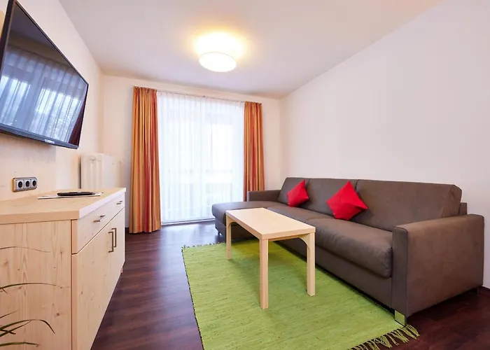 شقة Zum Turm - Und Gaestezimmer اوبرامرغو