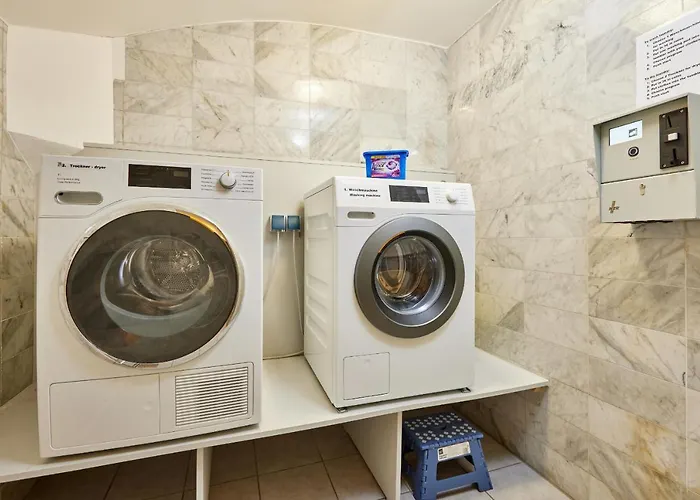 شقة Zum Turm - Und Gaestezimmer