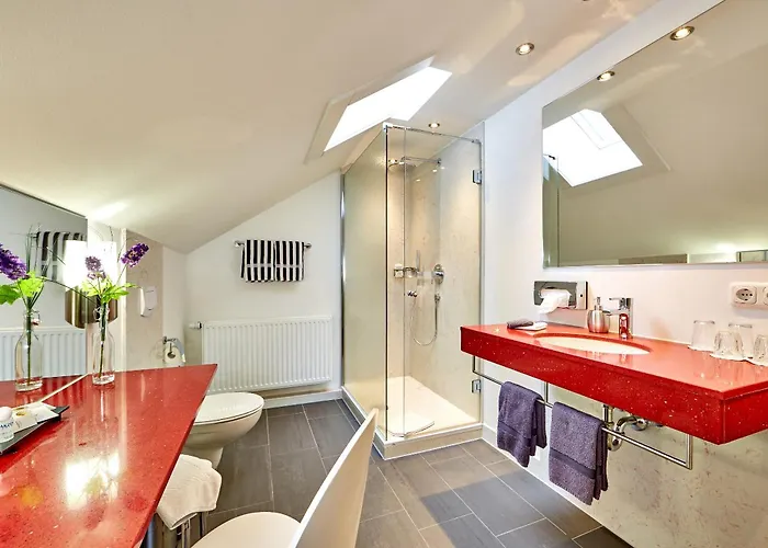 Zum Turm - Und Gaestezimmer اوبرامرغو